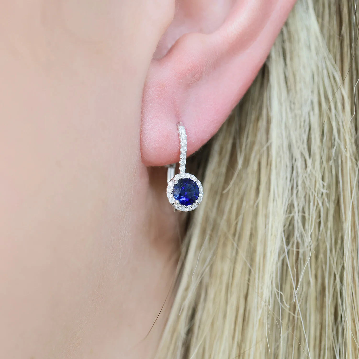18ct White Gold Sapphire And Diamond Drop Earrings - Image 3