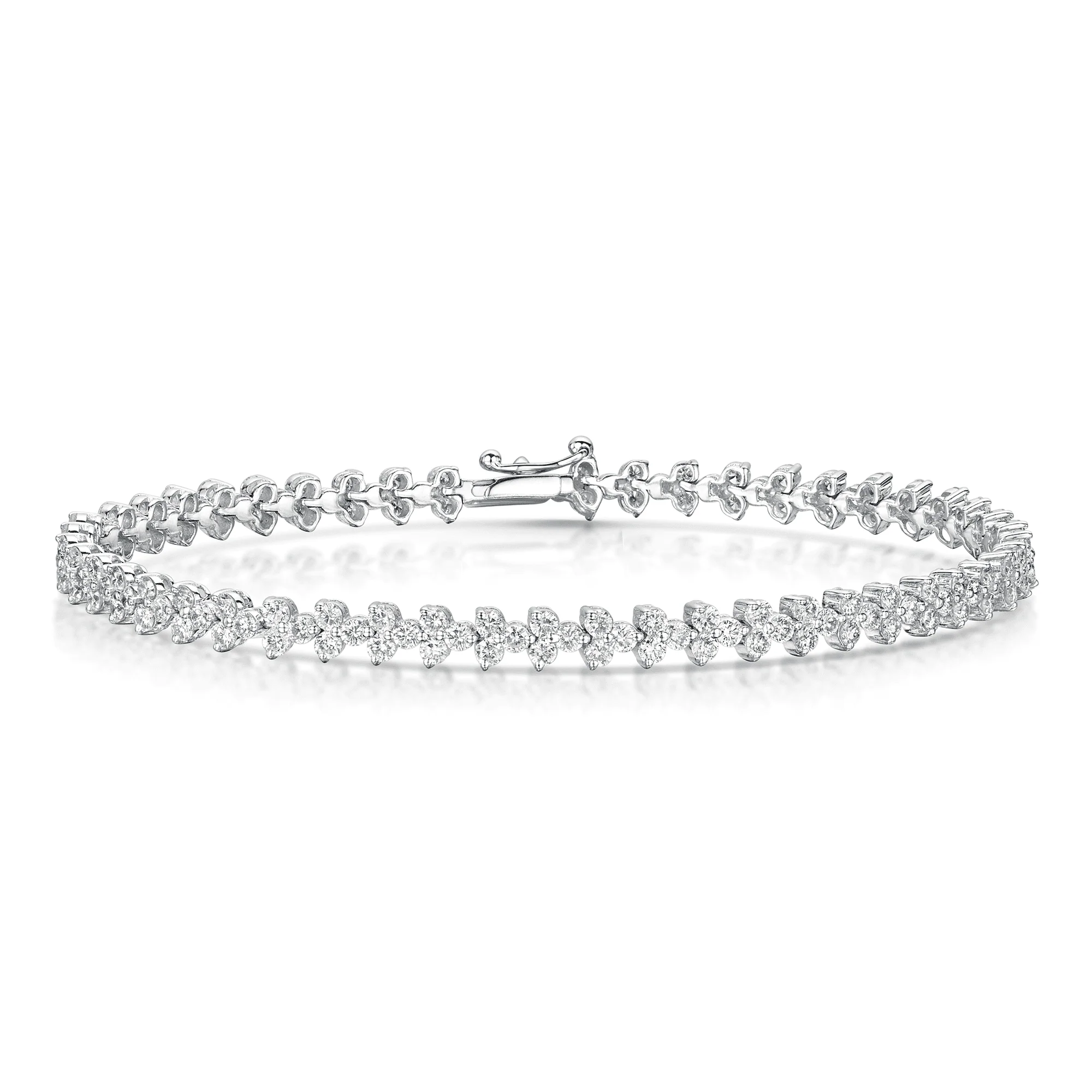 18ct White Gold Round Brilliant Cut Diamond Trefoil Design Bracelet