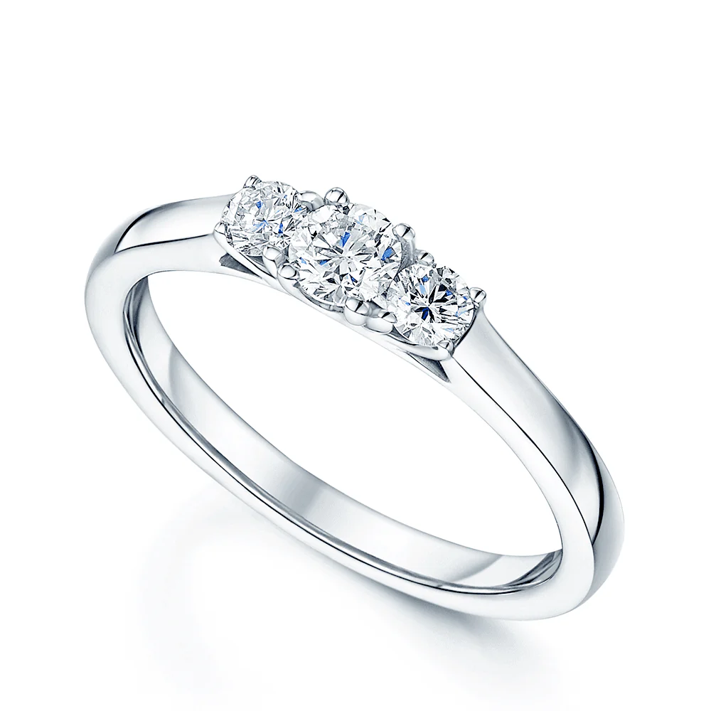Platinum Graduating Three Stone Diamond Ring