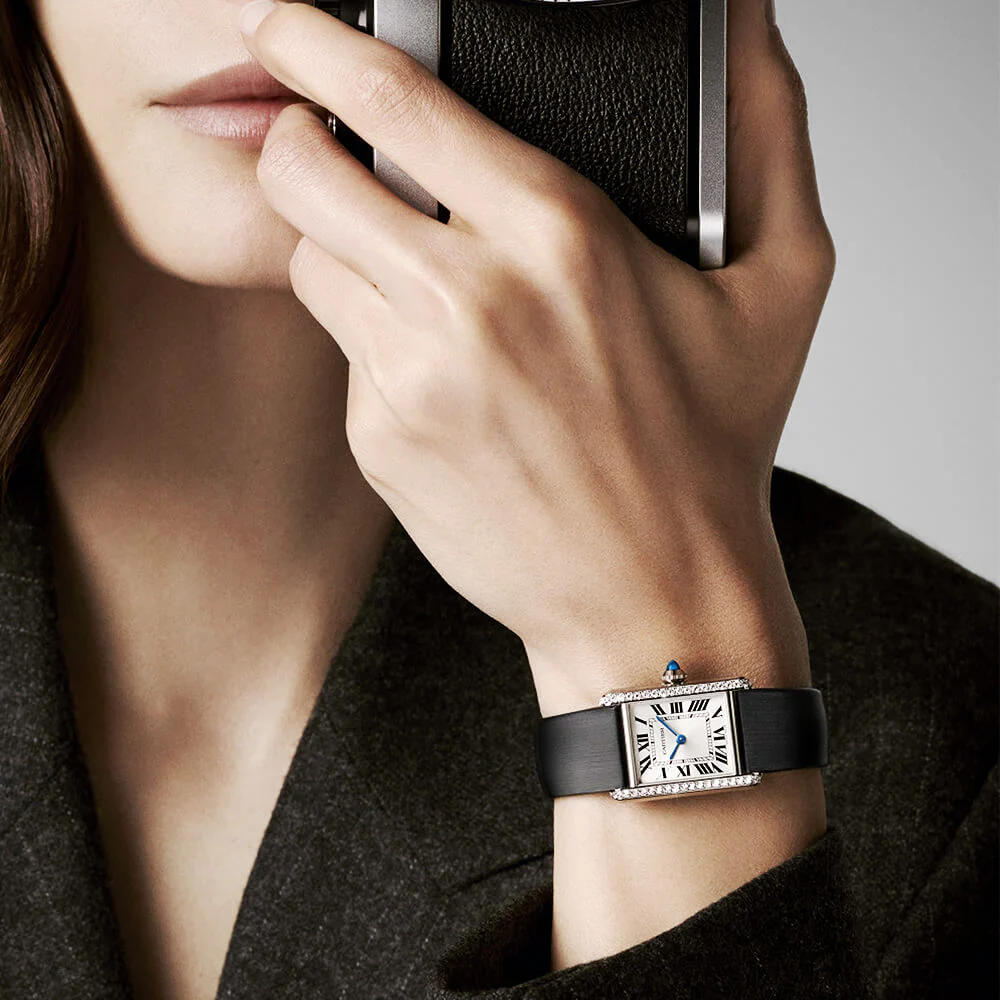 Tank Must Small Diamond Set Ladies Leather Strap Watch - Image 2