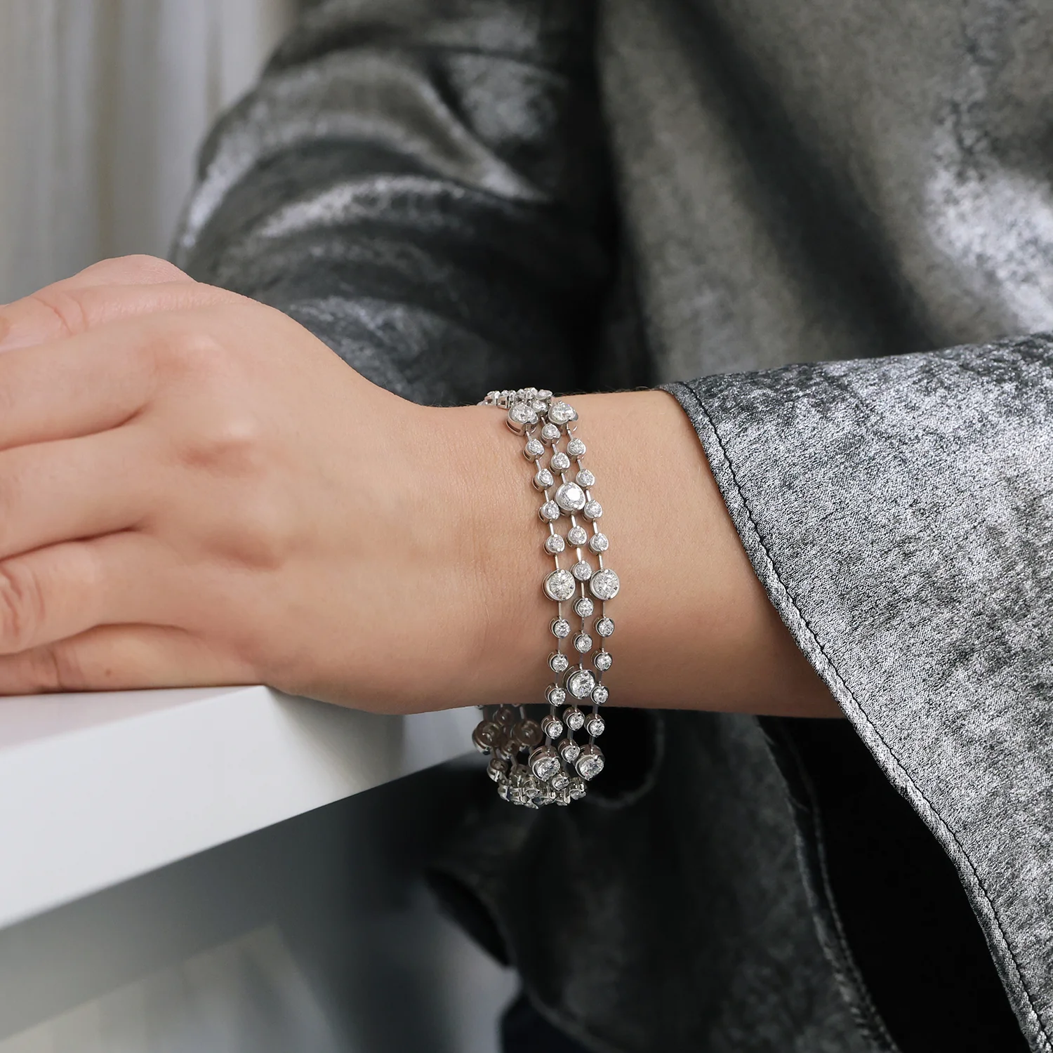 18ct White Gold Diamond Three Strand Vintage Style Bracelet - Image 2
