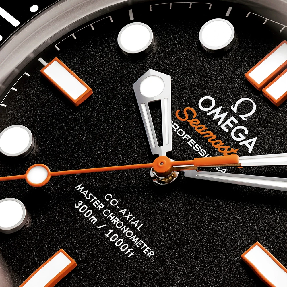 Seamaster Diver 300m 42mm Black & Orange Dial Mesh Bracelet Watch - Image 5