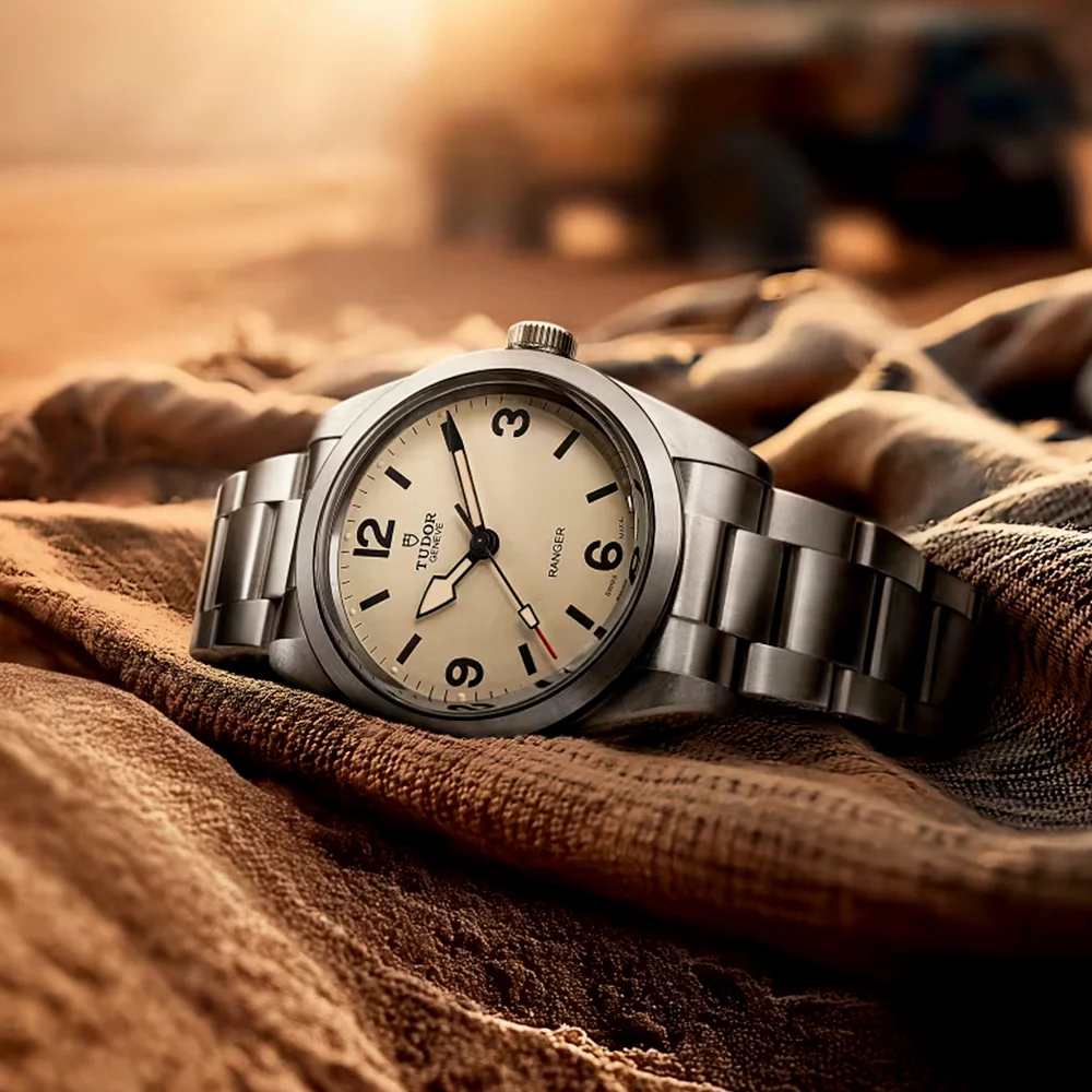 Ranger 39mm Beige Domed Dial Mens Automatic Bracelet Watch - Image 3